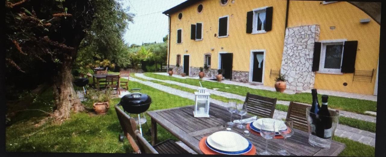 Agriturismo Corte Bozzini Villa Bardolino Luaran gambar